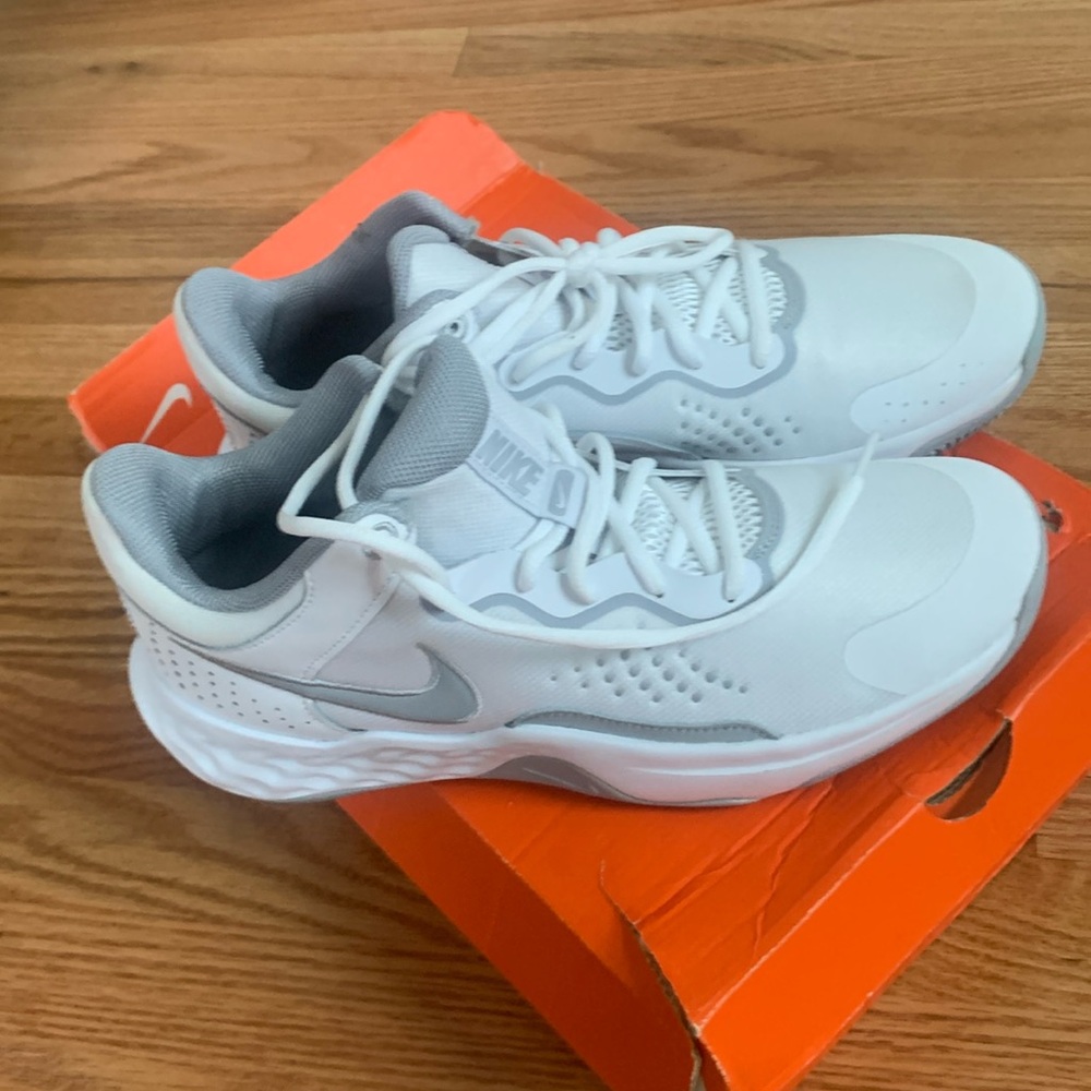 Nike fly by mid 3 new